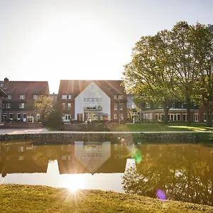 4* Hotel Steigenberger Treudelberg