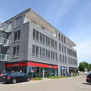  Hostel Arena & Monteurzimmer